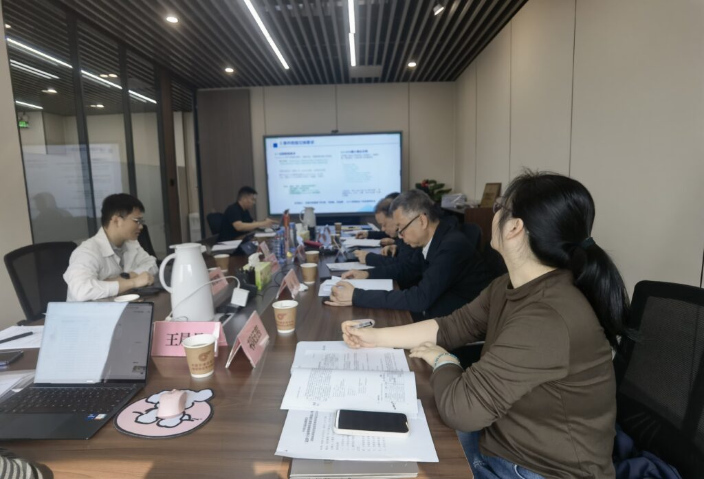 再担重任!睿境科技青年骨干参与交通视频解析数据... 再担重任!睿境科技青年骨干参与交通视频解析数据...